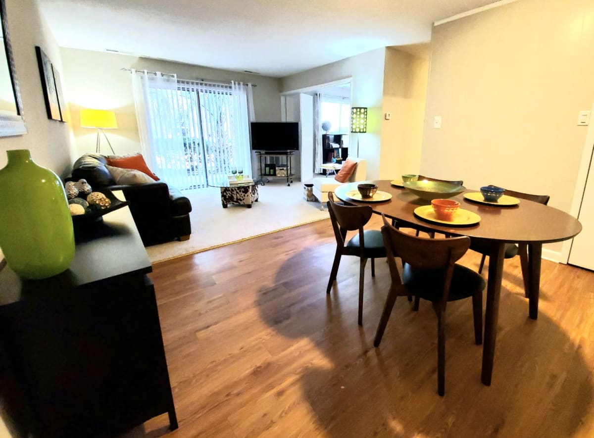 Apartments for Rent in West Ashley, South Carolina The Palms